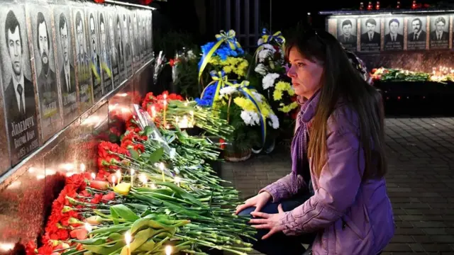 تشير السجلات الرسمية إلى أن 31 مهندسا وعامل إطفاء وعضو فرقة إنقاذ وعامل نظافة كانوا يحتضرون في الشهور الثلاثة الأولى اللاحقة للانفجار