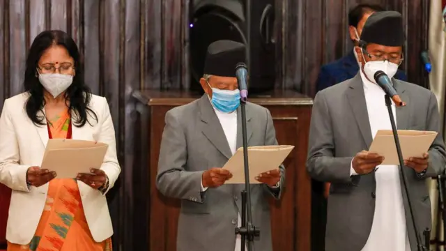 प्रमुख आयुक्तहरूको शपथ