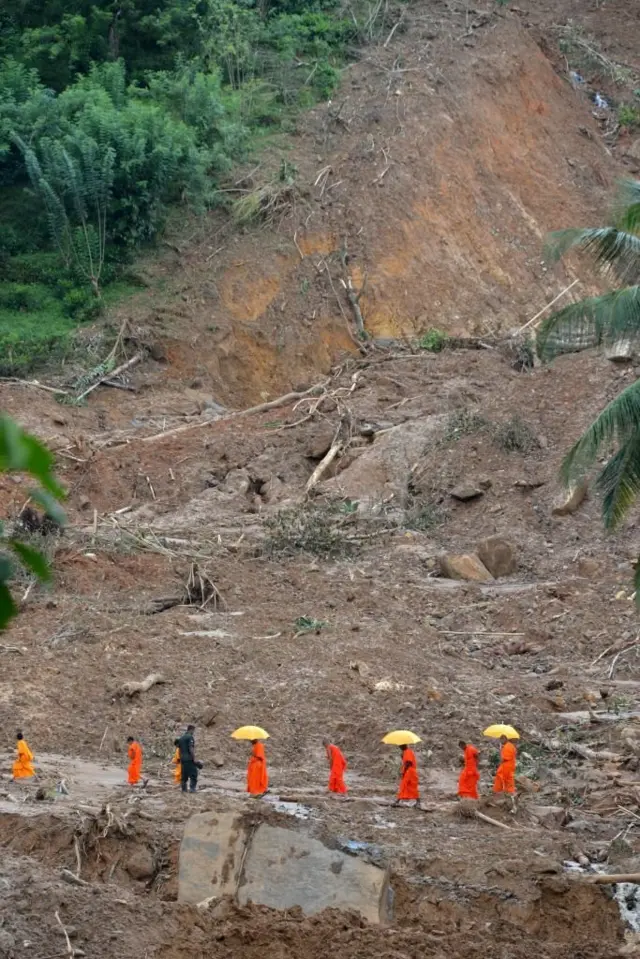 சமீபத்திய இயற்கை சீற்றத்தால் இலங்கையில் பலியானவர்களின் எண்ணிக்கை 203 ஆக உயர்வு