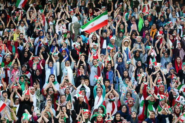 ورزشگاه آزادی