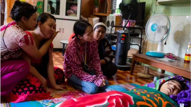 أحد ضحايا التظاهرات