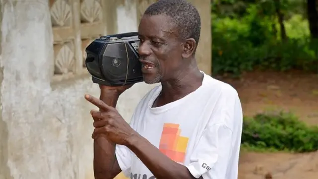 La Radio "Roots Fm" très présente sur internet est très écoutée au Liberia