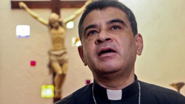 O bispo Rolando Álvarez