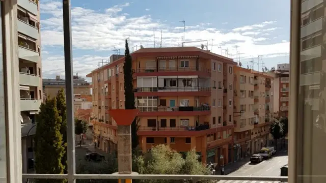 Bakka miidhagaa Kaatalooniyaa muraasa