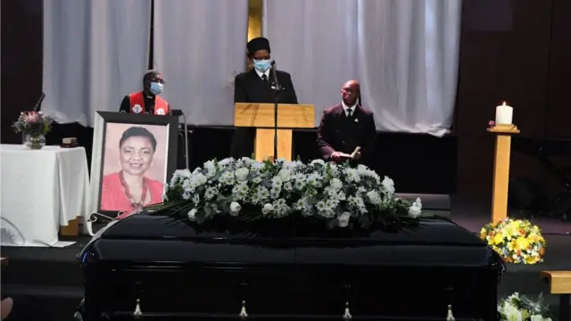 Hlengiwe Mkhize burial