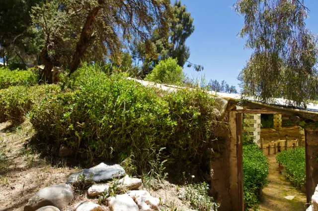 Walipini en la Granja Ventilla, en El Alto, Cerca de La Paz, Bolivia.