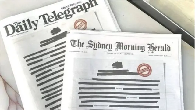 ఆస్ట్రేలియా వార్తాపత్రికల మొదటి పేజీలు నల్ల రంగులో