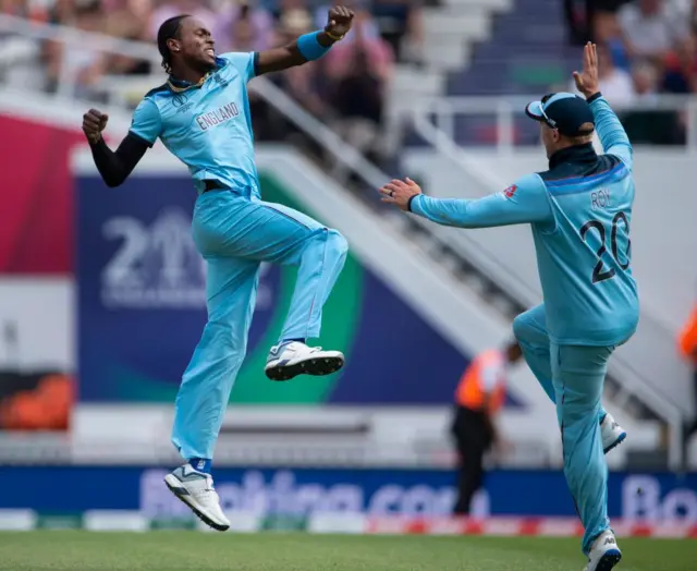 ઇંગલૅન્ડની ટીમ