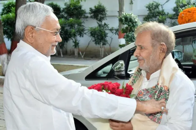 शरद यादव