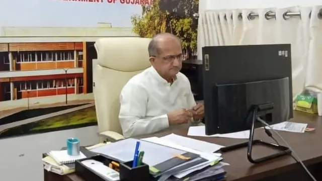 શિક્ષણમંત્રી