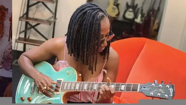 Asa dey play guitar
