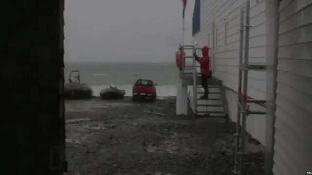 ਅੰਟਾਰਕਟਿਕਾ ਦਾ ਪਿੰਡ