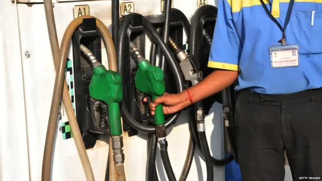 ਪੈਟਰੋਲ ਅਤੇ ਡੀਜ਼ਲ