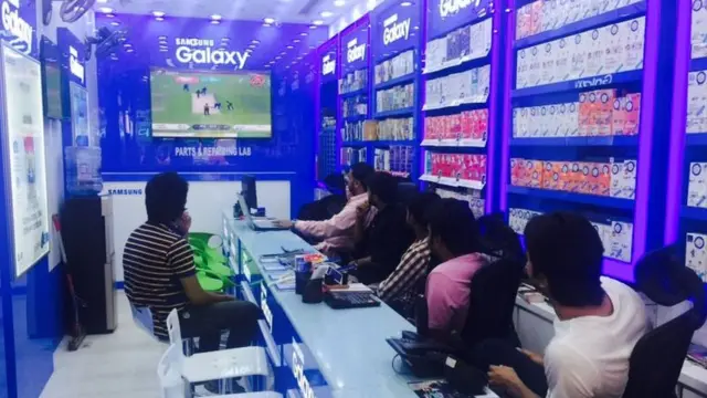 لاہور کی سڑکیں ویران