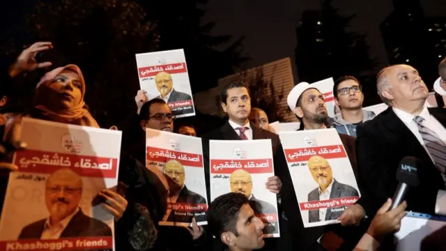 احتجاج قبالة القنصلية السعودية في اسطنبول للمطالبة بالعدالة لخاشقجي