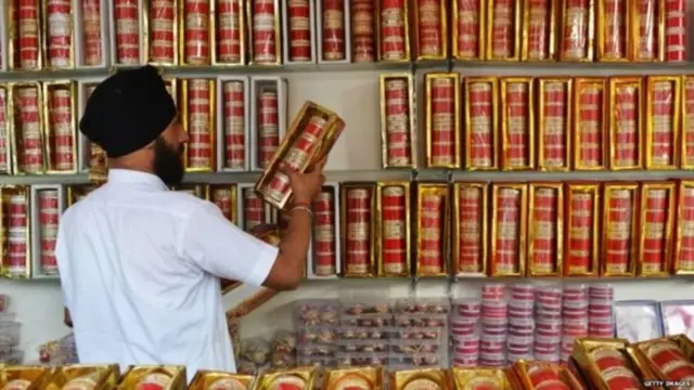 પ્રતીકાત્મક તસવીર