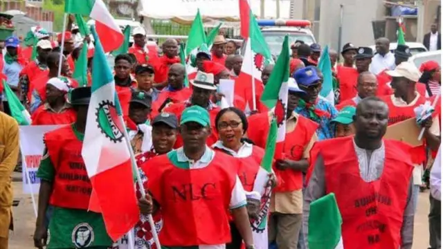 Ẹgbẹ osisẹ n se iwọde