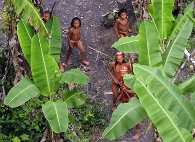 Índios não contatados no Acre