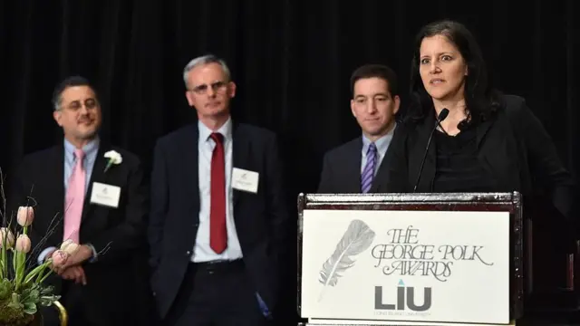 ইউয়ান ম্যাকএ্যাসকিল, বার্টন জেলম্যান, গ্লেন গ্রিনওয়াল্ড এবং লরা পয়ট্রাস।