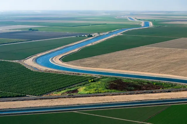 Campos del valle central, California.