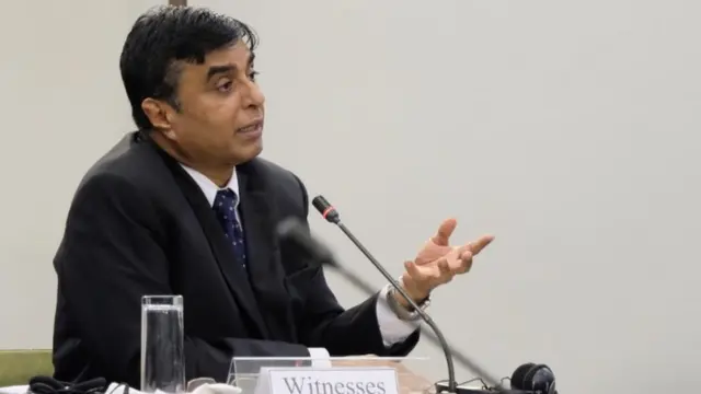 පොලිස්පති පූජිත් ජයසුන්දර