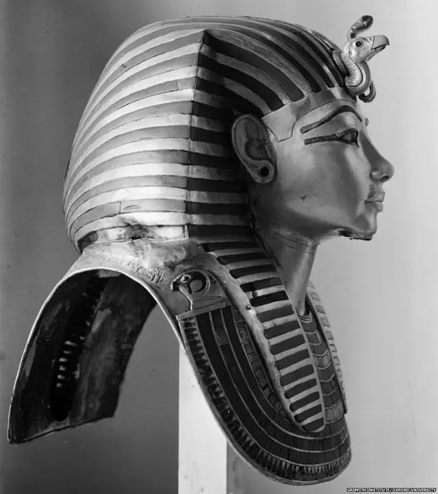 तेतूनखामेन