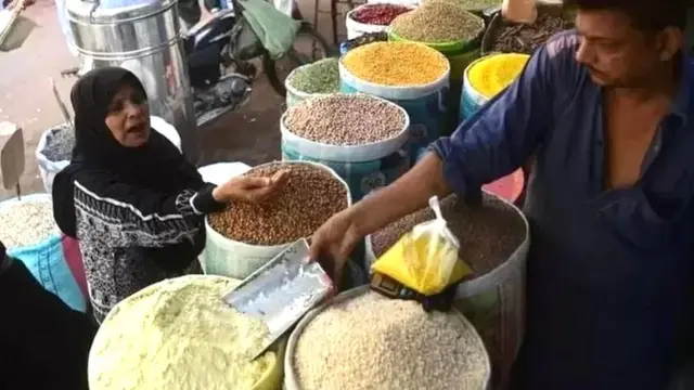 पाकिस्तान में महंगाई