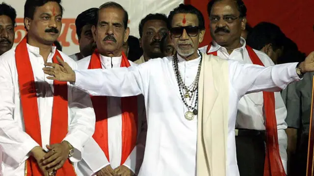 பால் தாக்கரே