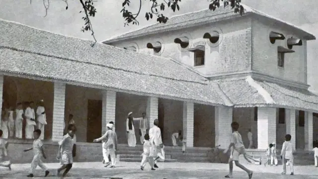 રાજકોટની આ પ્રાથમિક શાળામાં ગાંધીજીએ શિક્ષણ મેળવ્યું હતું