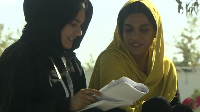 نازیه قانع