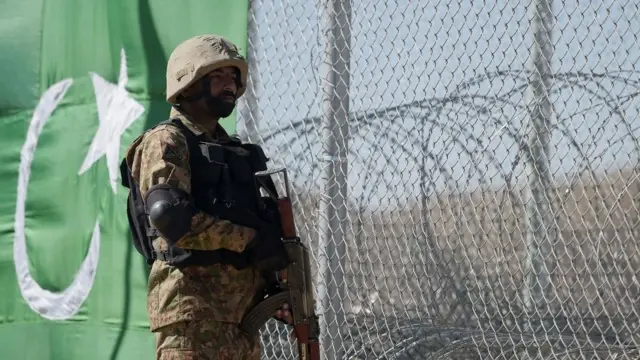 લશ્કરનો ફોટો