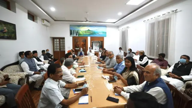 राहुल गांधी की संसद सदस्यता