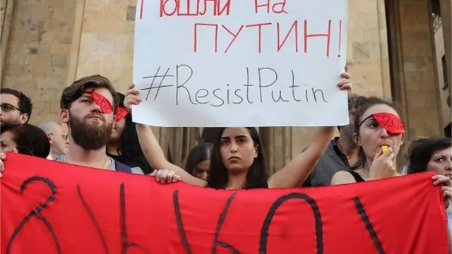 Південна Осетія та Абхазія, які Тбілісі називає окупованими Росією, становлять близько 20% території Грузії