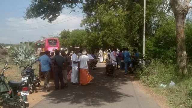 விவசாயிகள் கைது