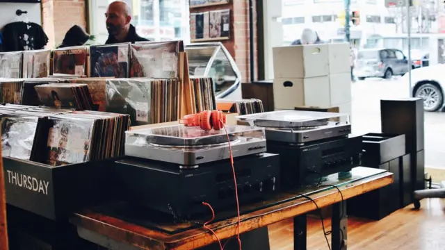 Музичний магазин