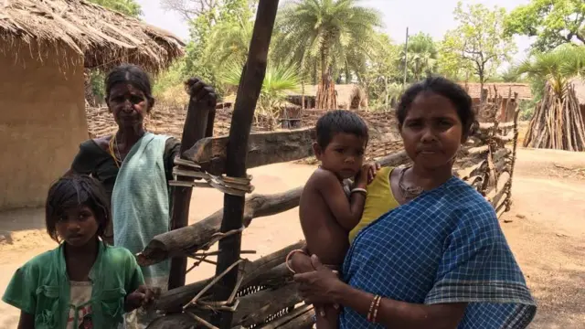 महिलाएं