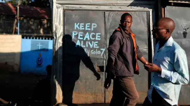 Uhuru Kenyatta a demandé à la population de préserver la paix.