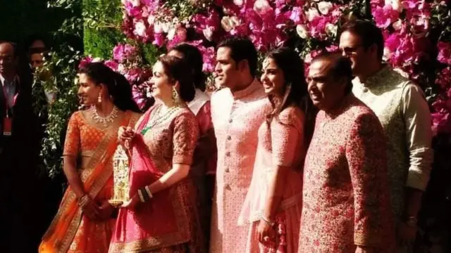 अंबानी परिवार