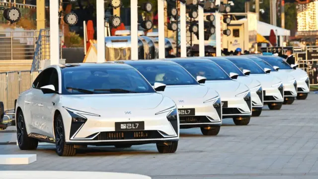 一排新能源汽車