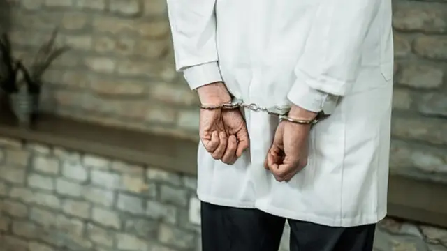 Камактагы дарыгер