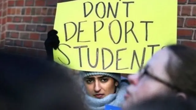 ہارورڈ یونیورسٹی، امریکہ، ڈونلڈ ٹرمپ، کورونا وائرس