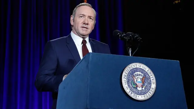 ऑस्कर विजेता अभिनेता केविन स्पेसी पर पुरुषों के एक समूह ने लगाया यौन दुर्व्यवहार का आरोप