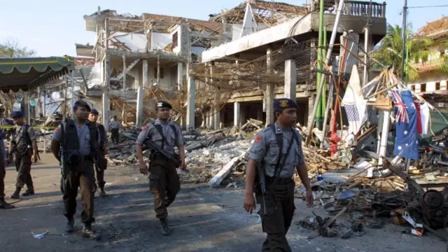 বালিতে ২০০২ সালে বোমা হামলা ধ্বংসপ্রাপ্ত বার ও নাইটক্লাব