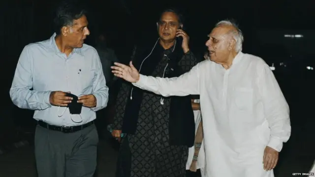 ਸ਼ਸ਼ੀ ਥਰੂਰ