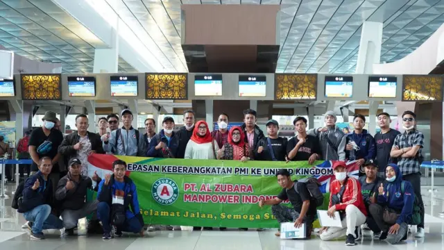 Pemberangkatan PMI oleh PT Al Zubara ke Inggris tahun 2022.