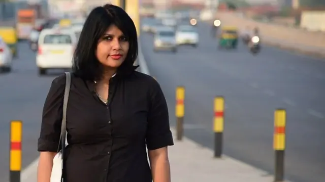 પૂજાની એક તસવીર