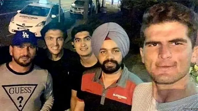 ਸਿੱਖ ਟੈਕਸੀ ਡਰਾਇਵਰ ਦੀ ਪਾਕਿਸਤਾਨੀ ਕ੍ਰਿਕਟਰਾਂ ਨਾਲ ਤਸਵੀਰ ਕਿਉਂ ਹੋ ਰਹੀ ਵਾਇਰਲ