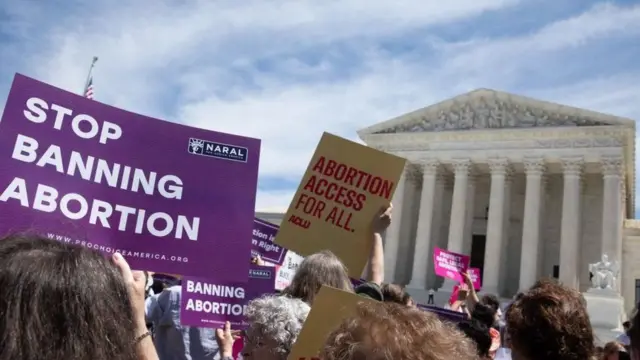 Biden aruhusu ufadhili kwa wanaotoa huduma ya uavyaji mimba duniani