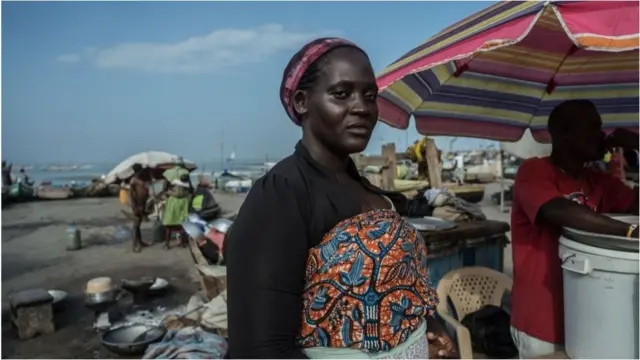 Ghanaian fish seller for Jamestown, largest fishing community for Accra