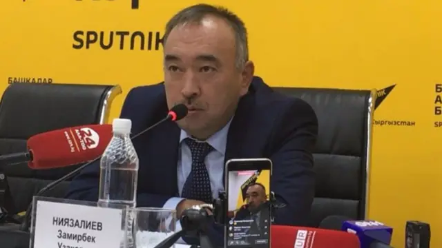 Бажы кызматынын төрага орун басары Замирбек Ниязалиев